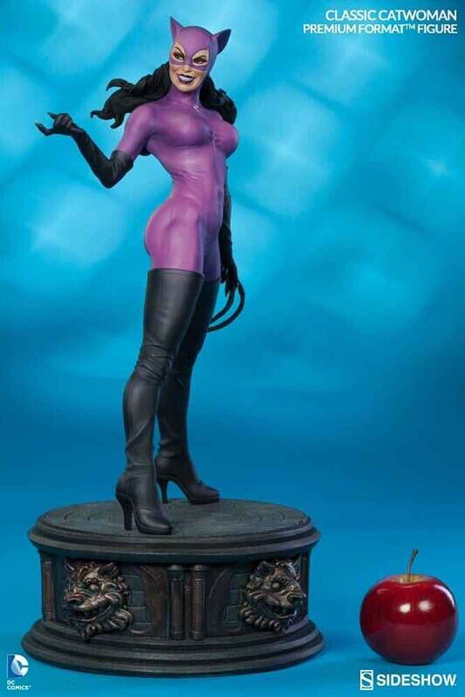 DC Comics Classics Catwoman 23 Inch Premium Format Statue Sideshow 3002632