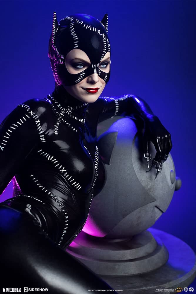 Catwoman Pre-Painted Maquette