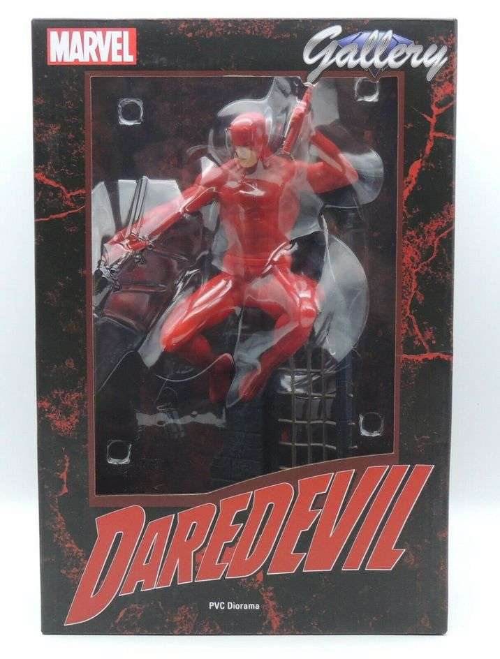 Marvel Gallery Daredevil (Comic Version) 11 Inch PVC Figure Diorama - figurineforall.com