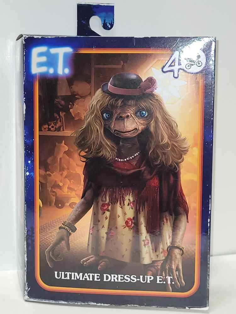 E.T. 40th Anniversary Dress Up E.T. Ultimate 5 Inch Action Figure