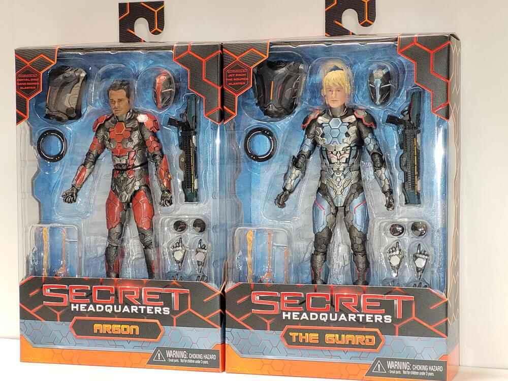 Headquarters Movie Set of 2 (Guard and Argon) 7 Inch Action Figure